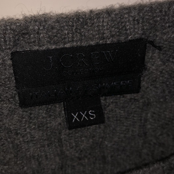 J.Crew Cable-knit cashmere crewneck sweater with shoulder buttons Grey XXS - Picture 5 of 7